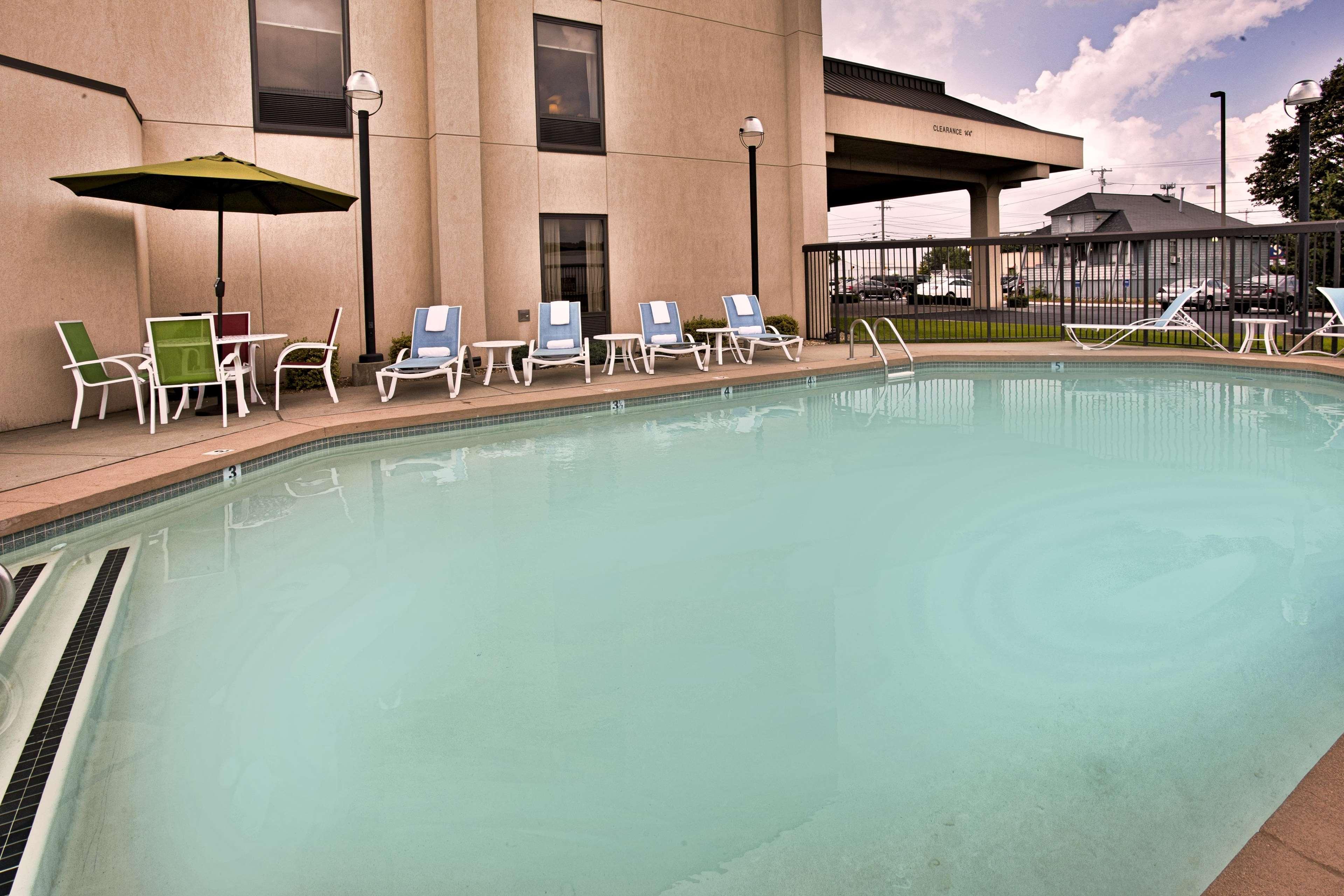 Hampton Inn Seekonk Dış mekan fotoğraf
